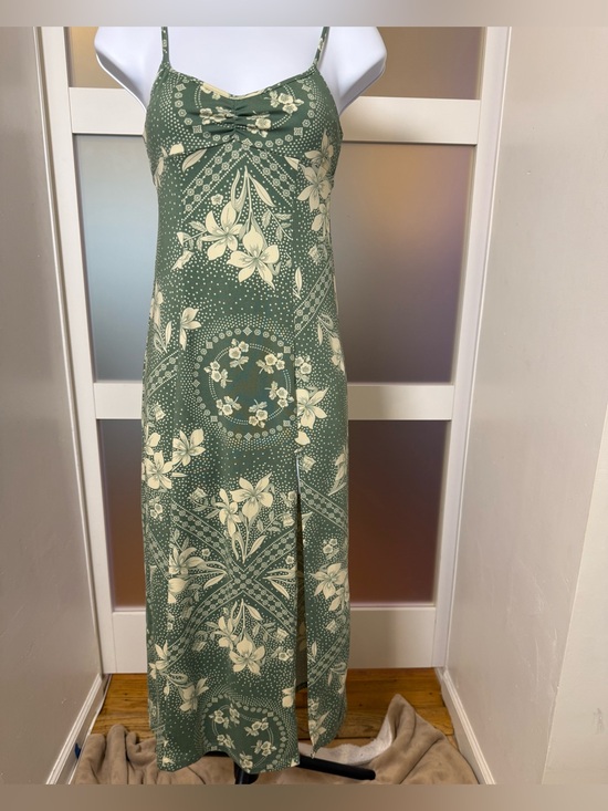 Urban Outfitters Dresses & Skirts - Urban Outfitters Boho Green Floral Slip Midi Dress, XS